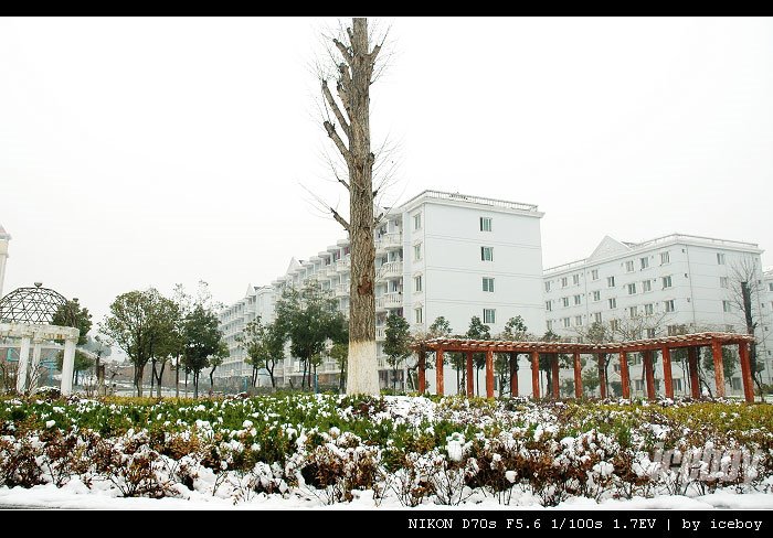 Jiangxia, Wuhan, Hubei, China by felixtsin