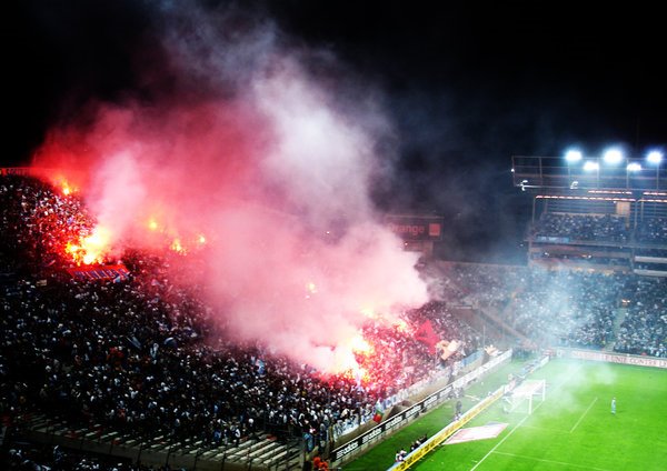 Multi fumigènes OM - PSG by samir-nasri.net