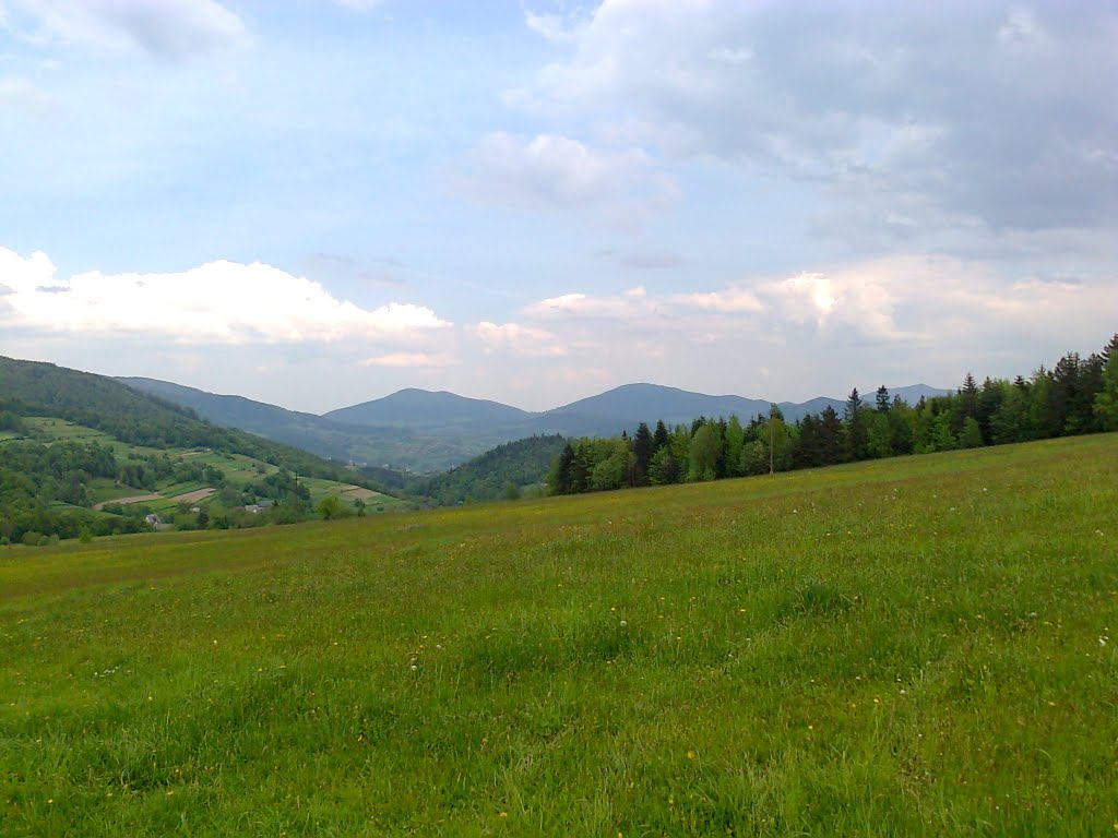 Snieżnica i Ćwilin z przełeczy Glisne - www.polskiepanoramy.pl by Gargul