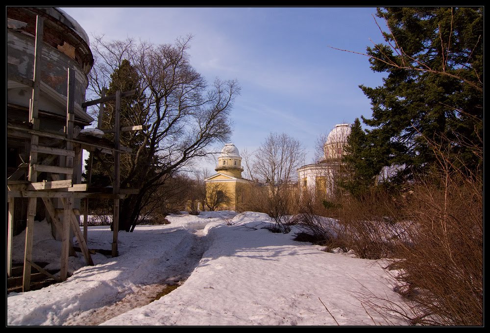 Купола телескопов, март 2011 by Synoptic