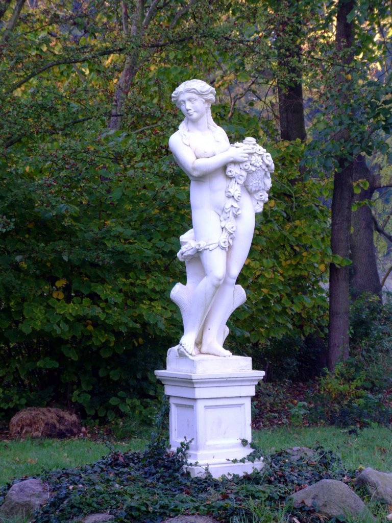 Im Schlossgarten Dieskau by Werner Beneke