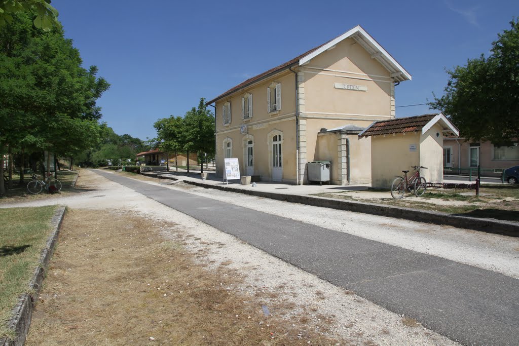 La gare de Créon by danwesson