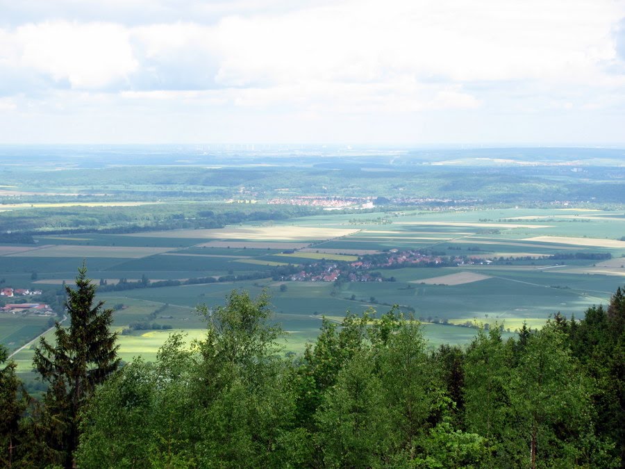 Fernsicht ins nördliche Harzvorland bei Bad Harzburg by Chris1970