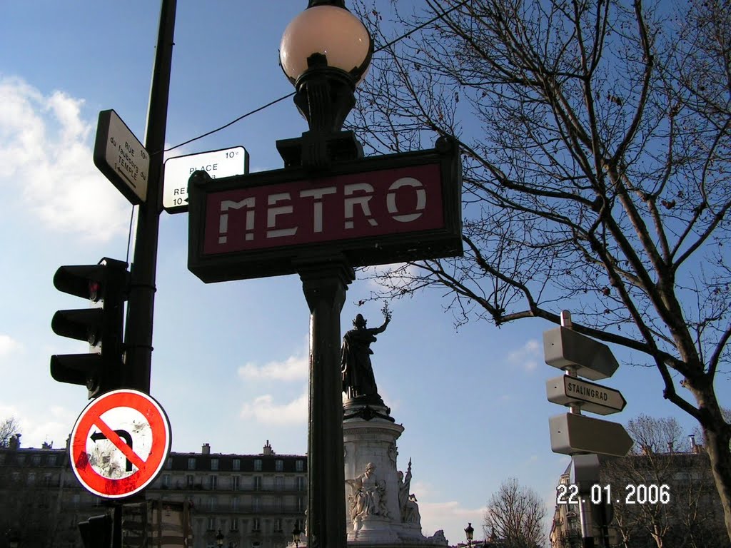 Place de la Republique by Gianfranco Pala