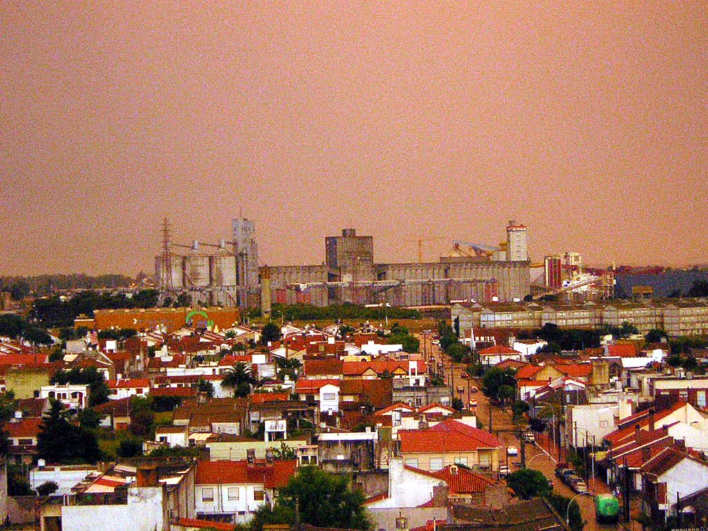 Vista del Puerto desde la villa by rochyantico