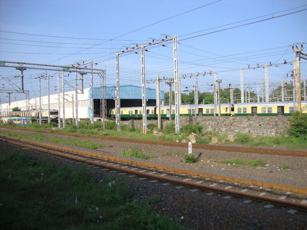 தாம்பரம்Thaambaram Electric Train Shed 4562 by dhanasekarangm