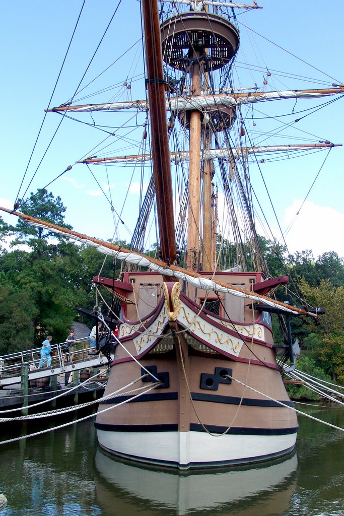 Jamestown Settlement replica of one of Christopher Newport's ships. by katigarner