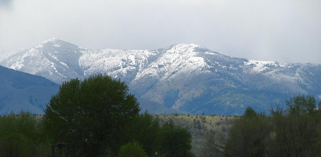 Moon Mountain and Second Peak by Pat Cassidy