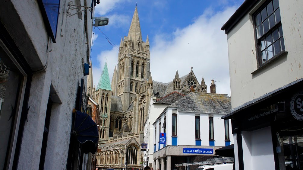 St MAry's Street -Truro, Kernow by Paul HART