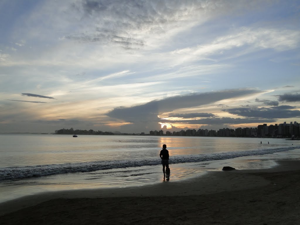 Praia do Morro Guarapari-ES by afraniobastos