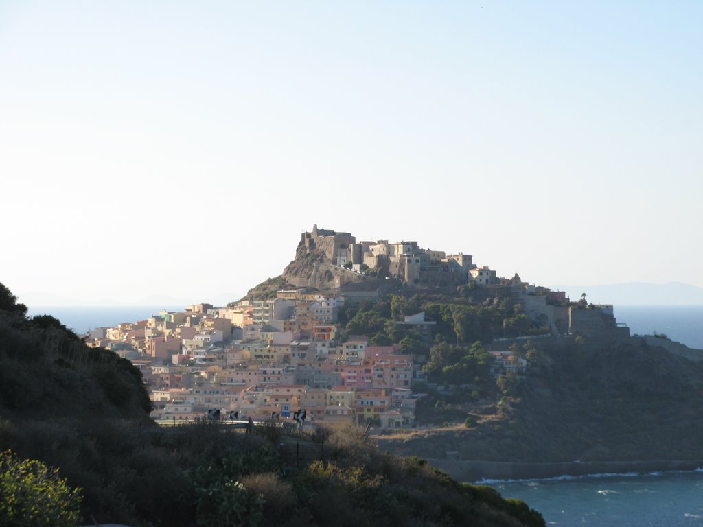 Castelsardo panorama  ripreso da est by Franco Cossa