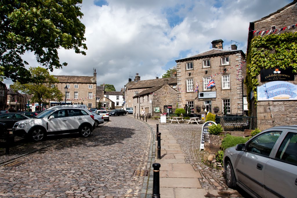 Grassington, North Yorkshire by Trevor Thornton