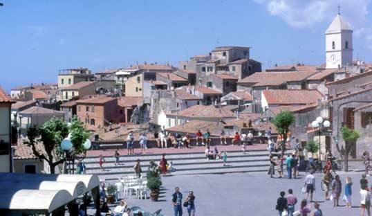 Capoliveri - Piazza Matteotti by Christian Rossi