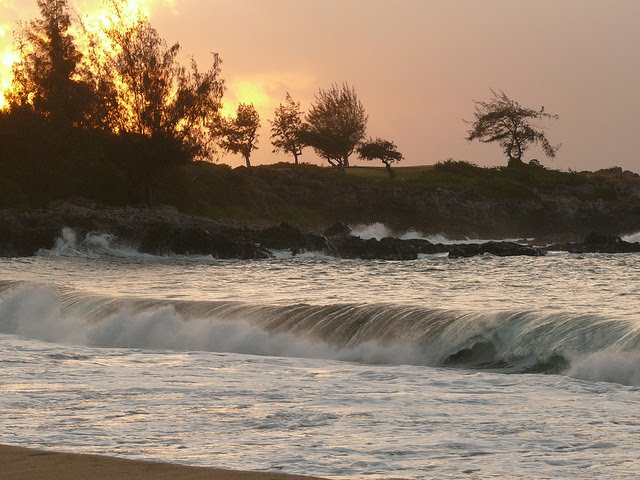 Sunset Honokahua Bay - DT Fleming Beach by marada