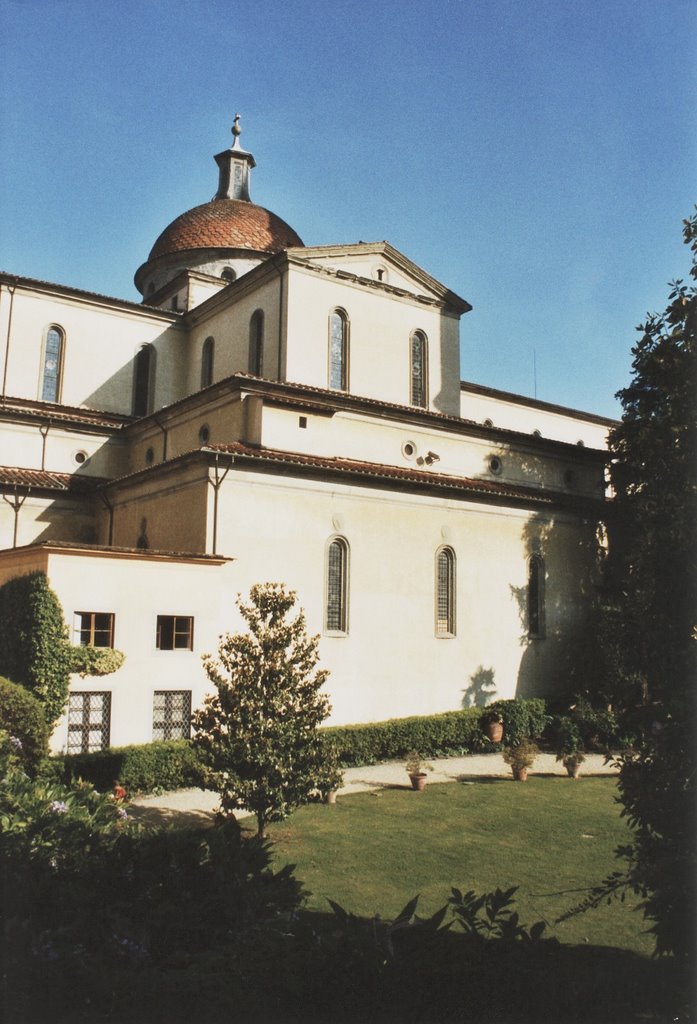 Santo Spirito, dal giardino di Palazzo Frescobaldi by Alessandro Paccagnini