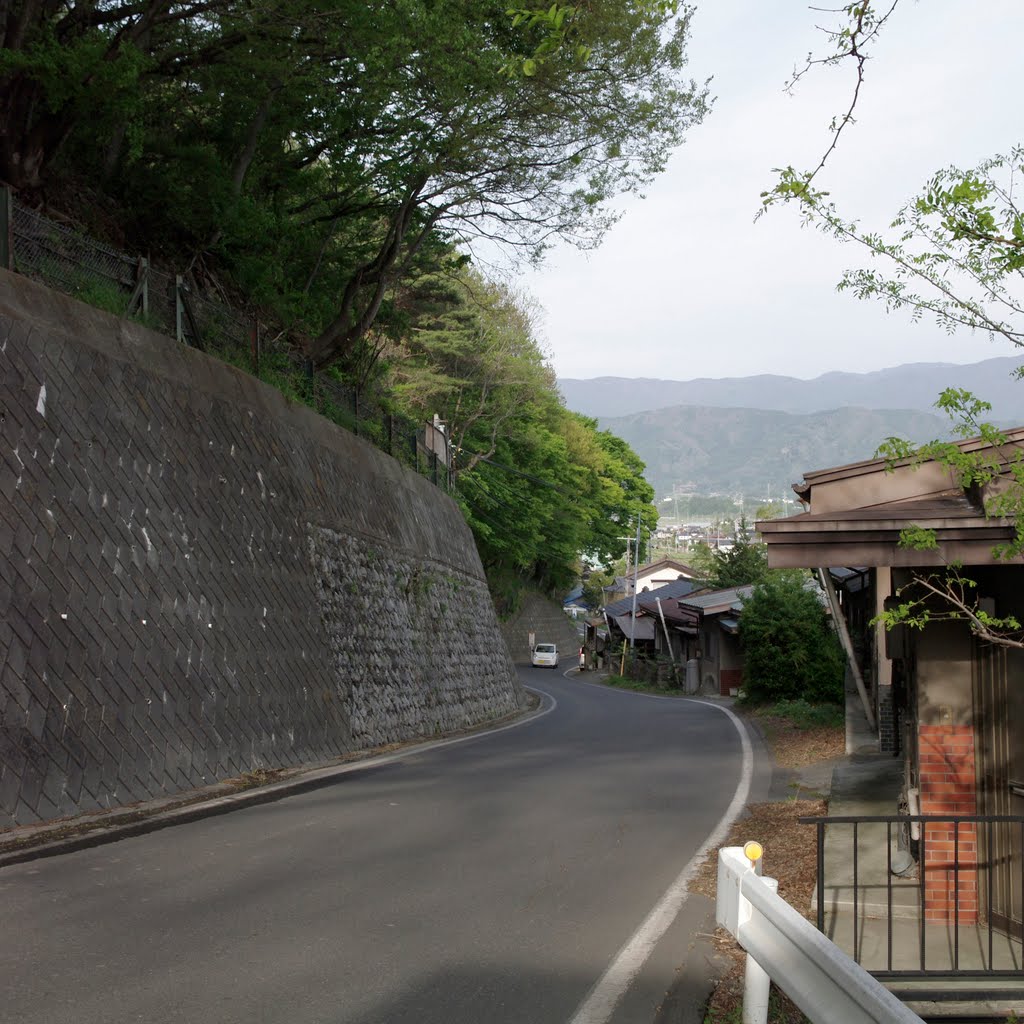 伊那市美篶　県道210号線 坂道 by makkisse999