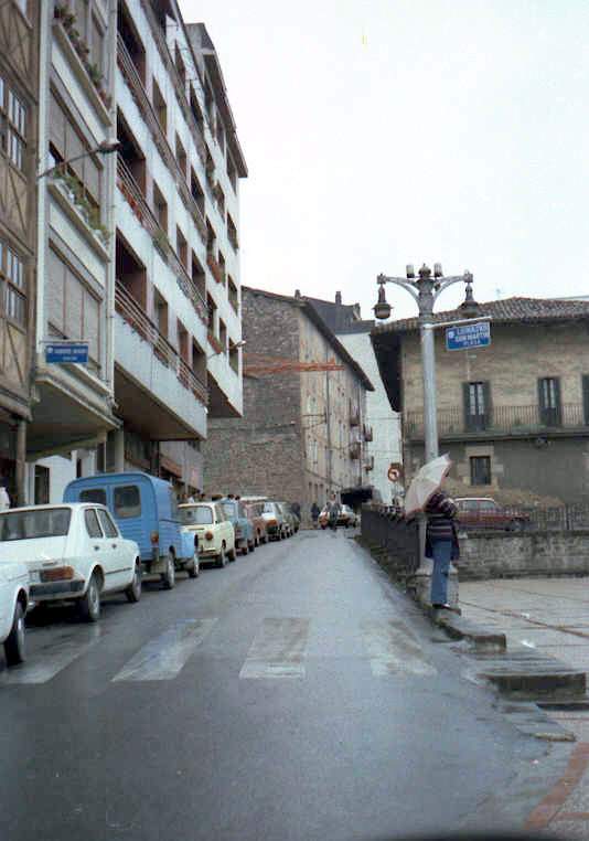 Andre Mari Kalea 1982 by Javier Churruca