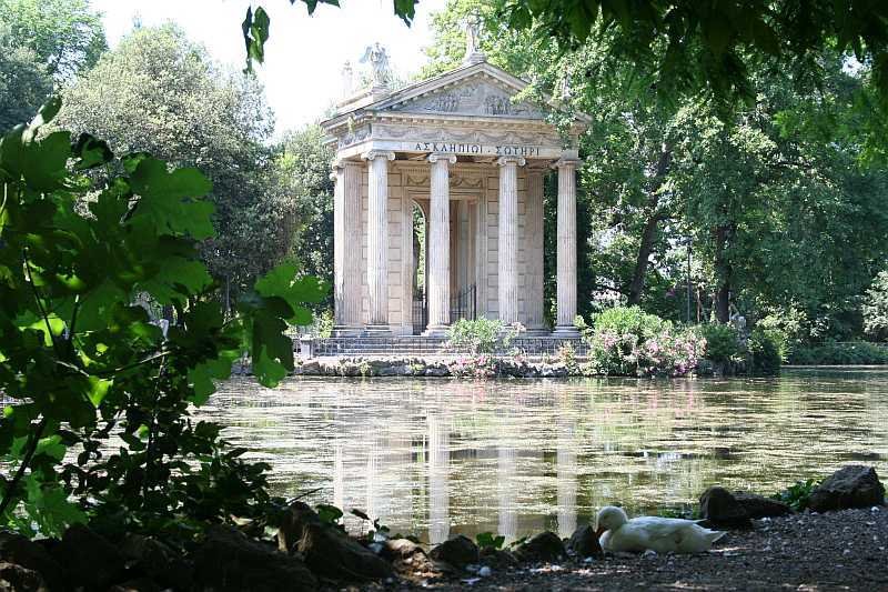 The quietest Place in Rome... by Karlson