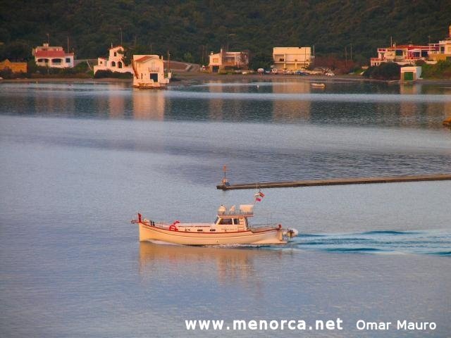 Menorca_barca_puerto_mao_islas_baleares by Omar Mauro