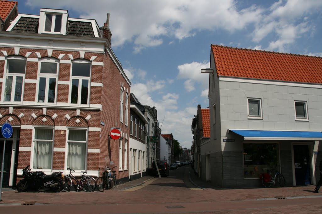 Gasthuisveste, Haarlem. by Carl030nl