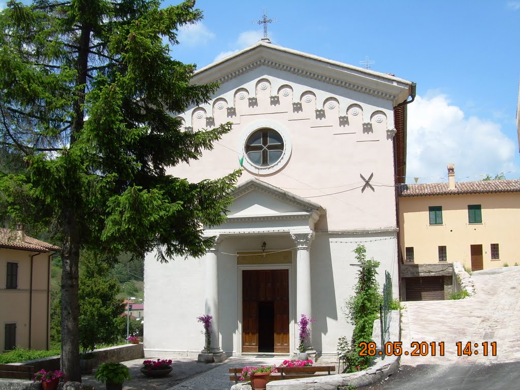 Chiesa di colfiorito by CAVALLO PAZZO