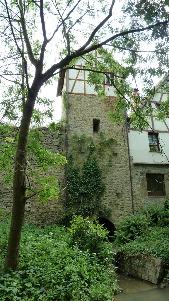 Stadtturm mit Fachwerkhäuschen obenauf by WanderGroschi & CGK