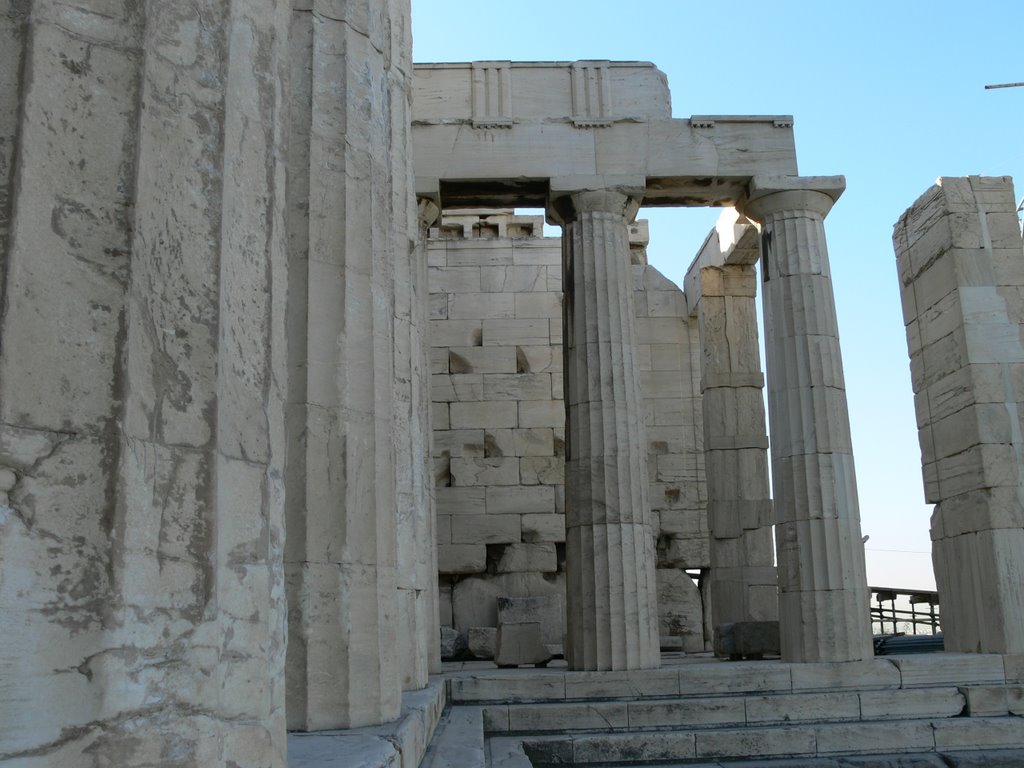 Athéna,Akropolis,propylae by Jiří Stach