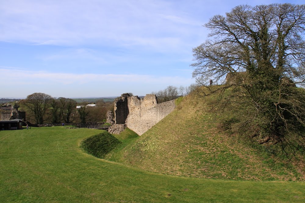 Pickering Castle, North Yorkshire by Graham Turnbull