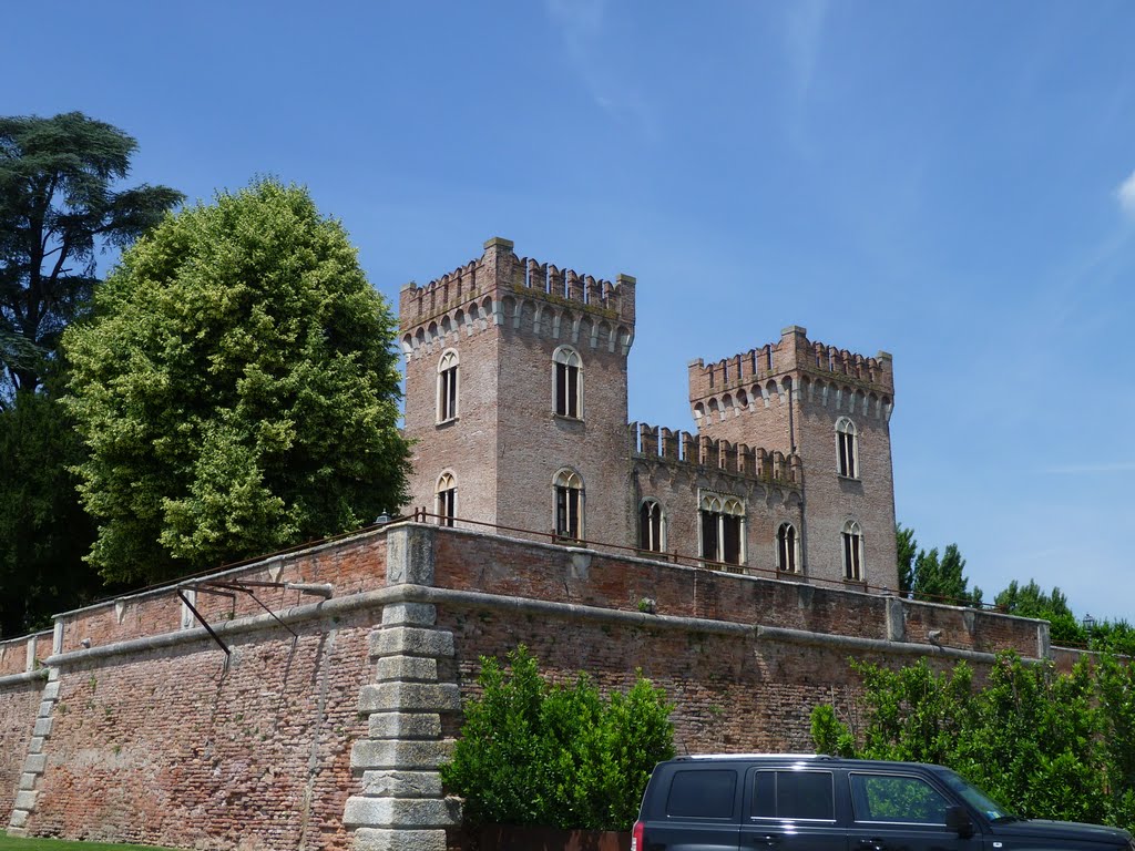 Bevilacqua (Verona) - Il Castello by leochiodojeans