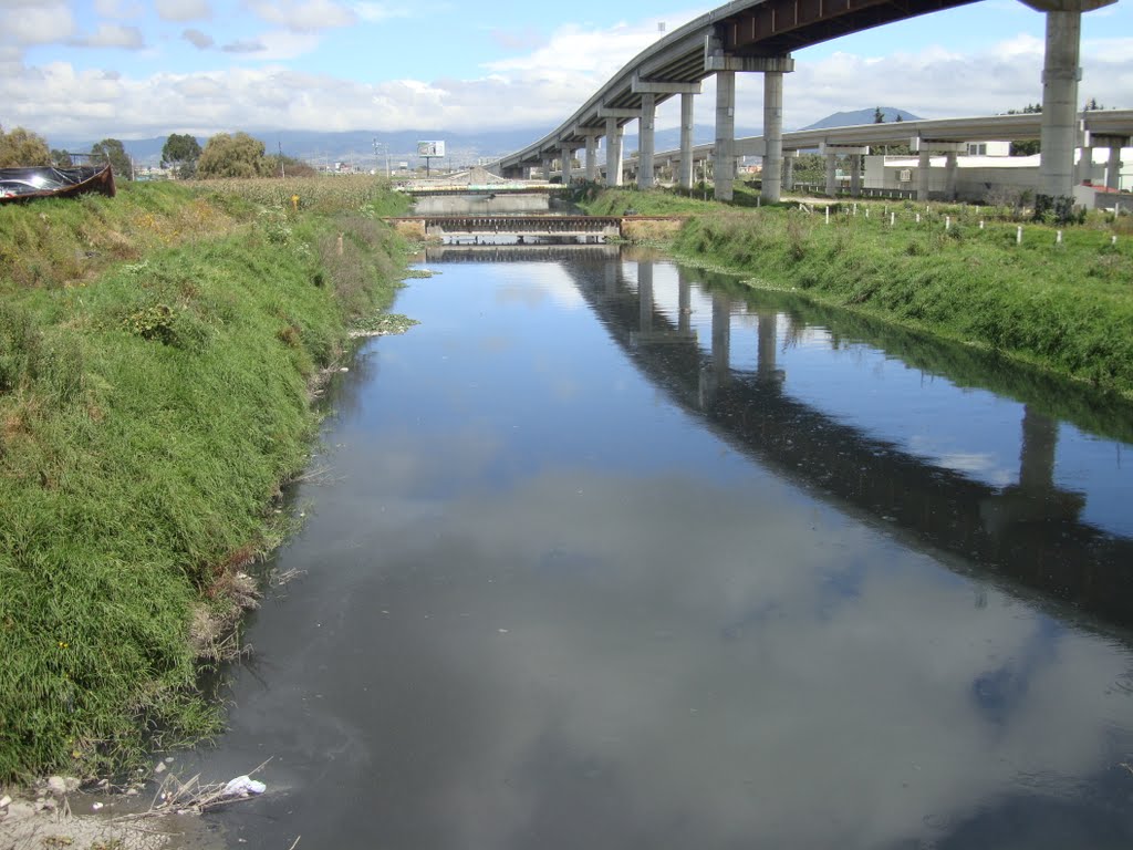 Río Lerma, Toluca by Ricardo Llamas