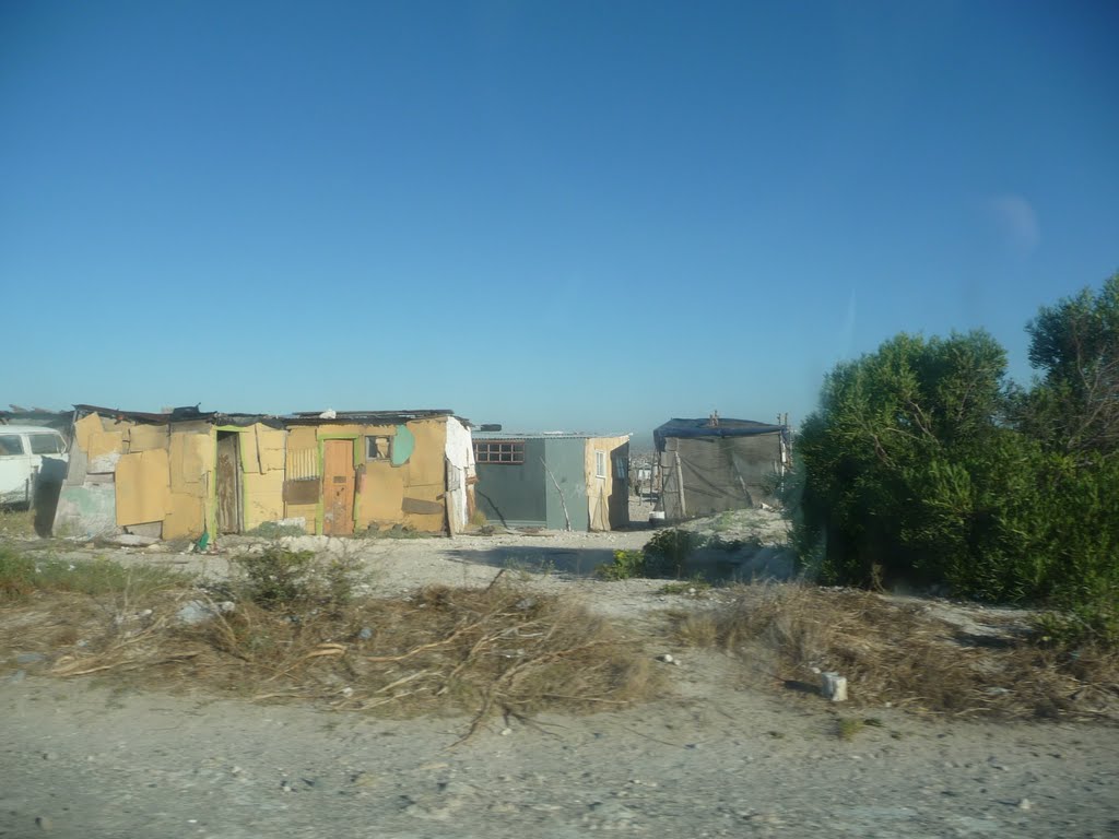 Khayelitsha townships, Cape Town (South Africa), february 2010 by rdaniel