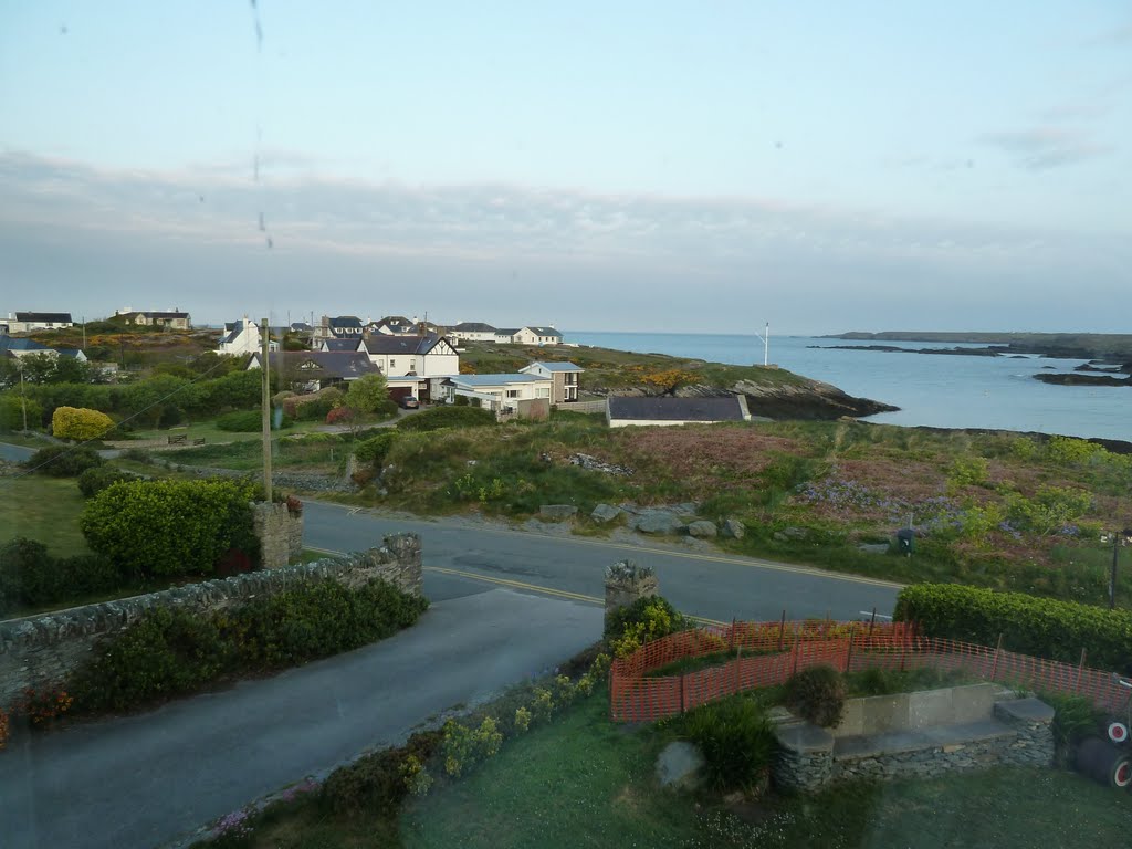 Overlooking the Bay by grananne