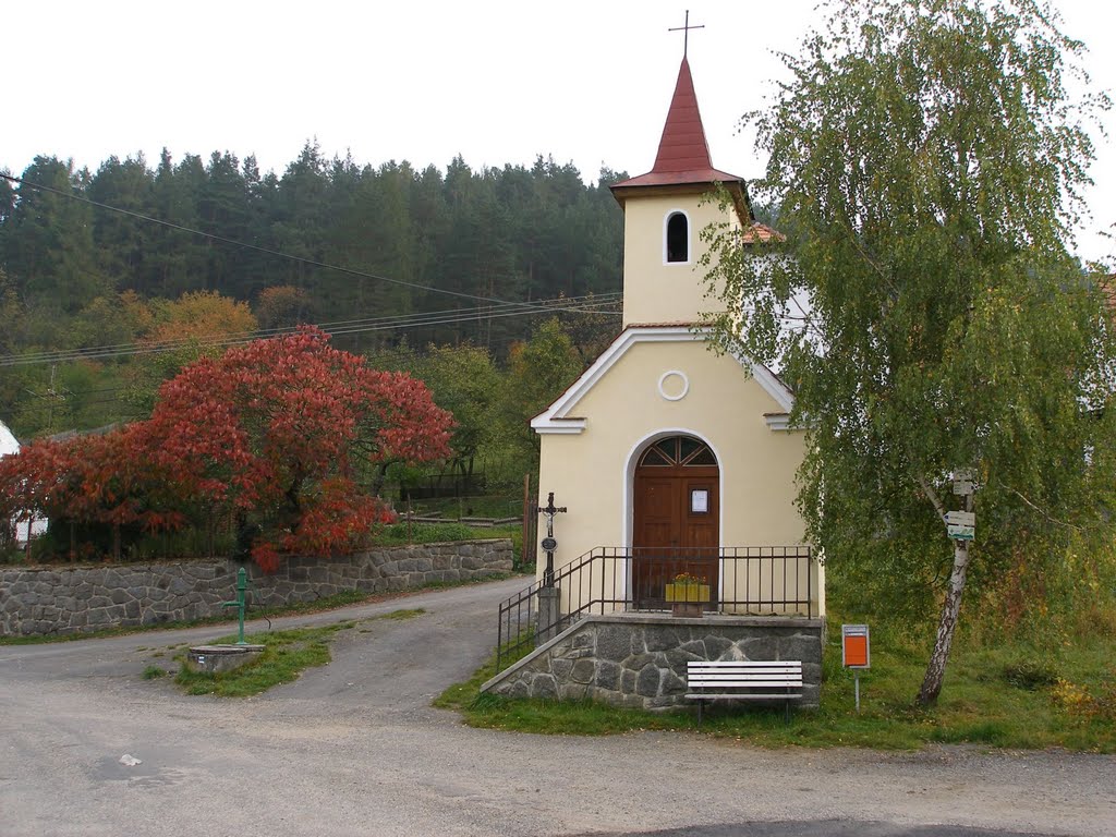 Kaplička na návsi by josef psenicka