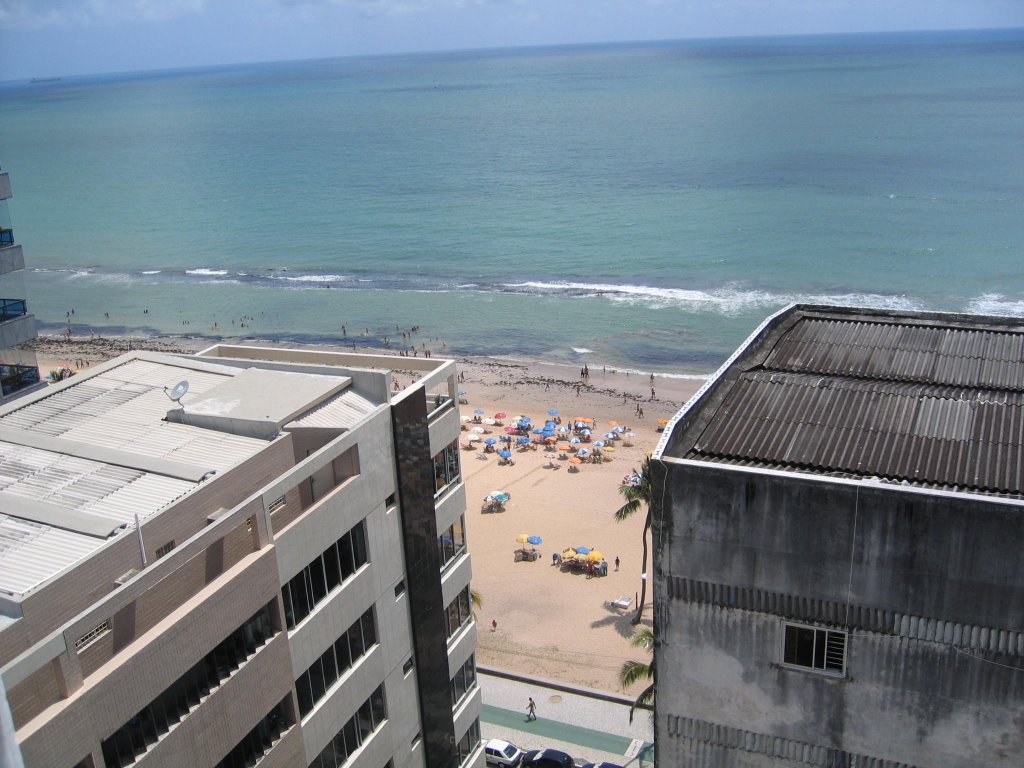 Boa Viagem beach, Recife, Brazil by Luciano R Oliveira