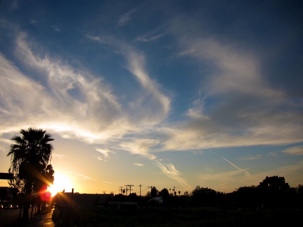 Sunset over Ventura Boulevard by sfxeric