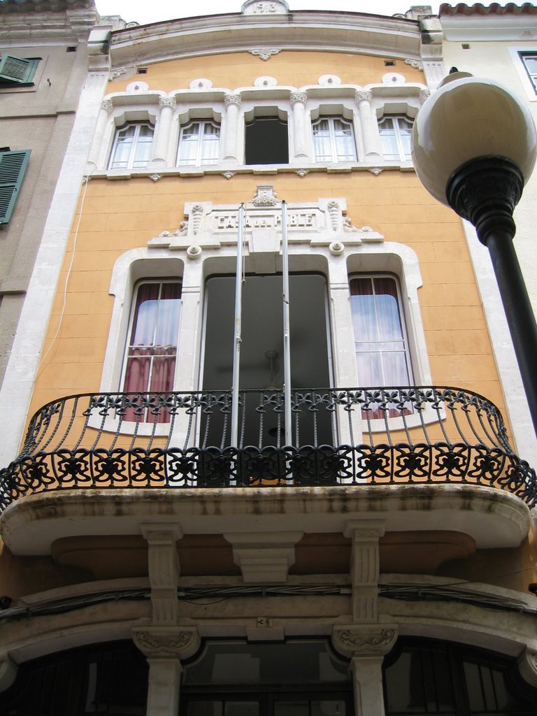 Casa del Poble, Maó by jurameto