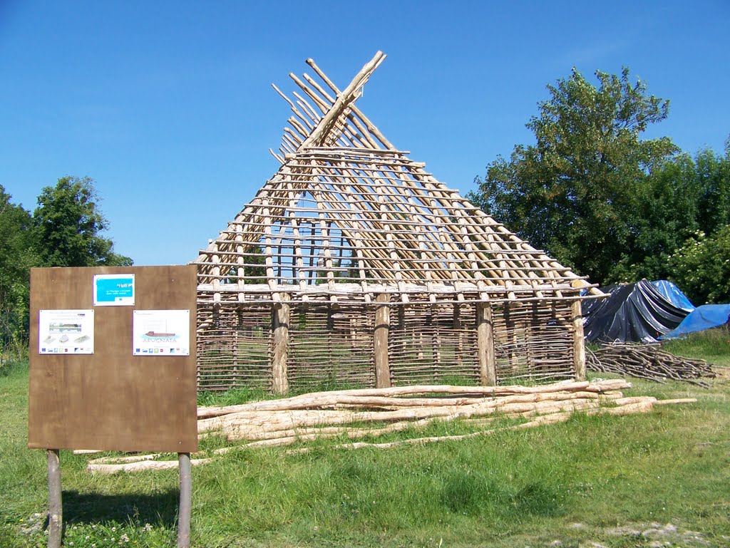 Chantier naval gaulois à Pont-Rémy by Christophe LACROIX