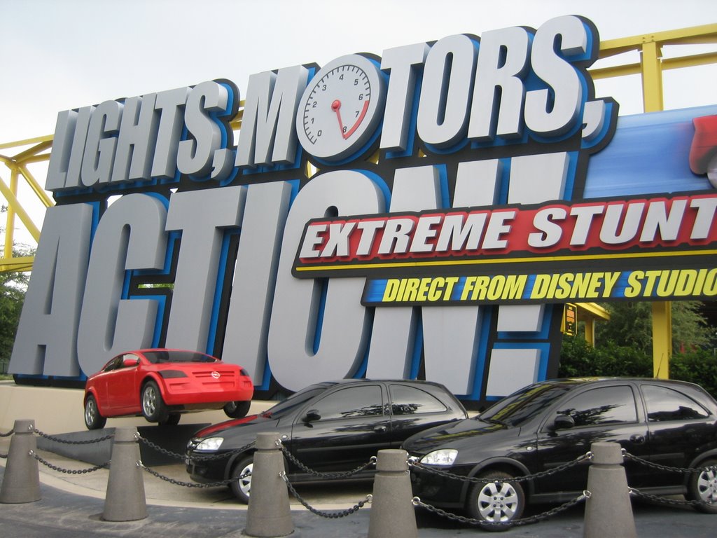 Lights Motors Action Extreme Stunt Show by jukkah