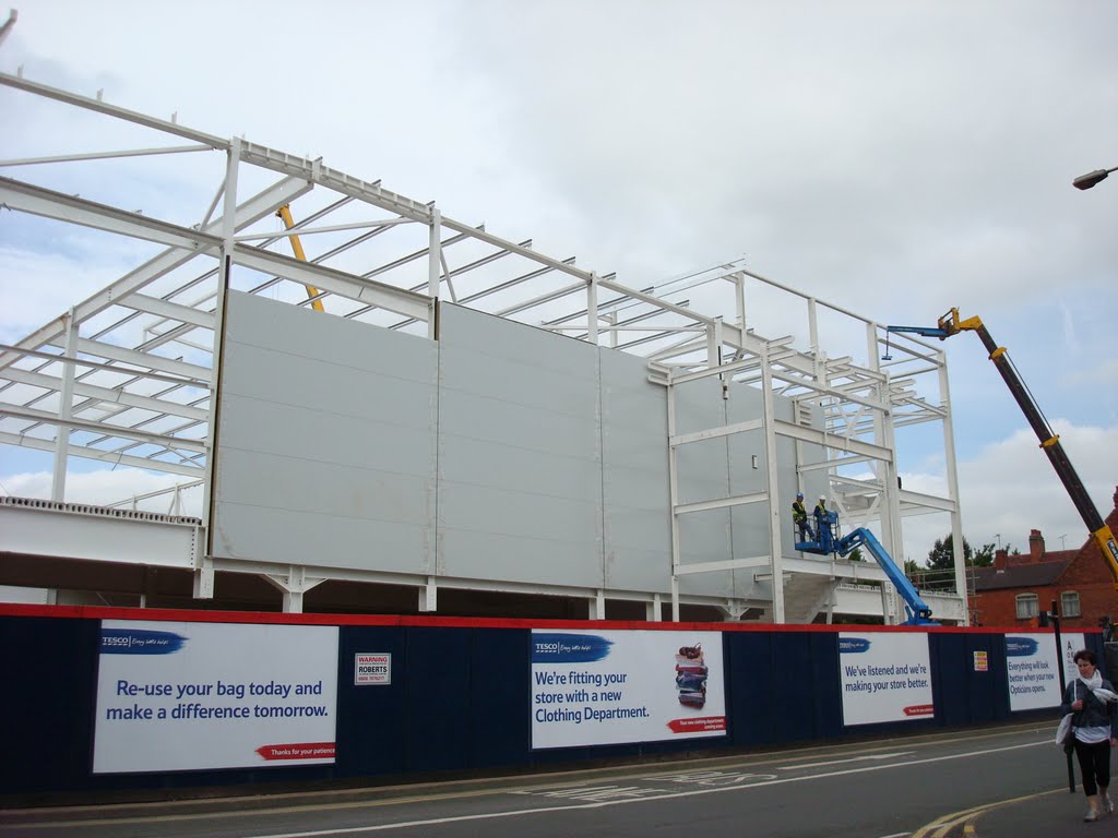 Bedworth Tesco under construction by MrsGeneHunt