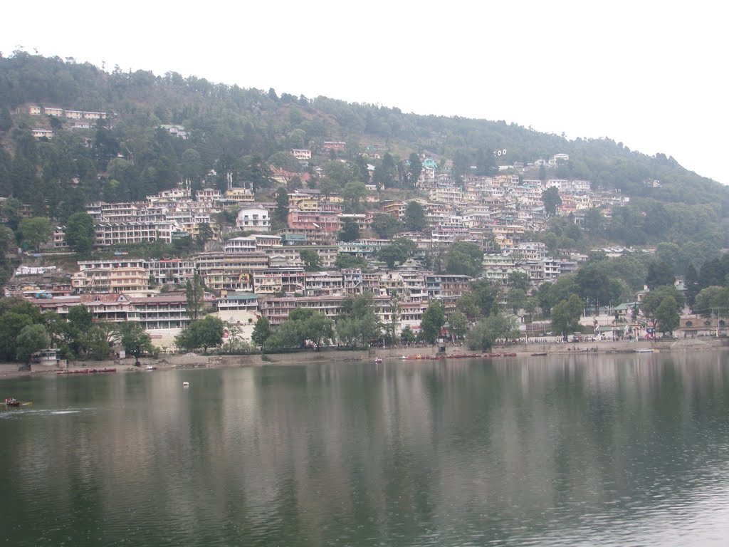 View from Thandi Sadak, Tallital, Nainital (6) by Pradeep Singh TDM CHW