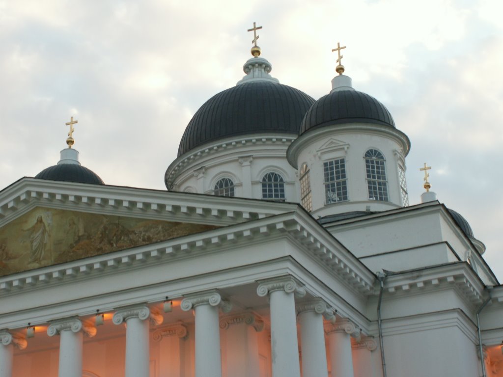 Resurrection Cathedral by Dmitriy Levkin