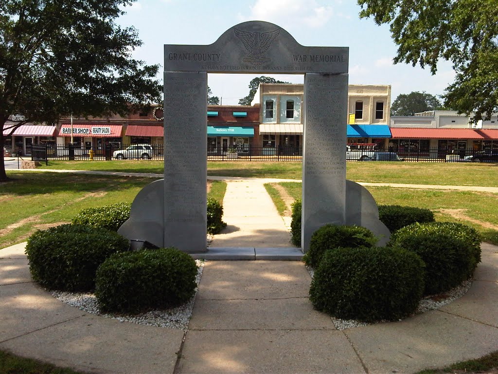 Grant County War Memorial by Sheps