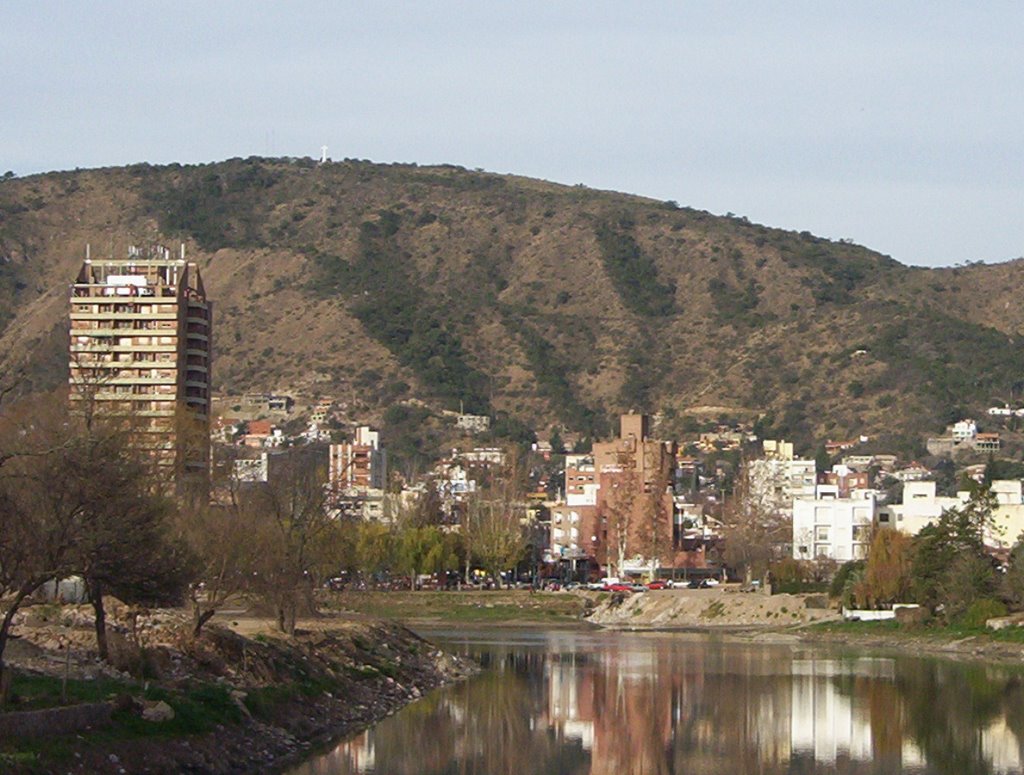 Puente Mansilla - Villa Carlos Paz, Córdoba by Betiana Denardi