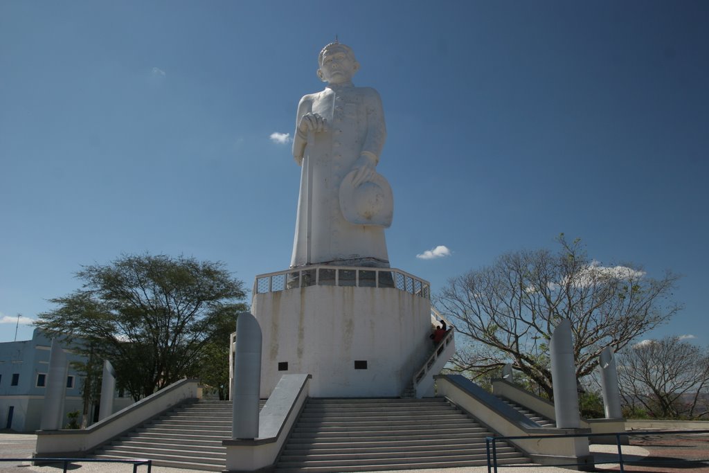 Padre Cícero. Serra do Horto em Joazeiro. by Charles Northrup