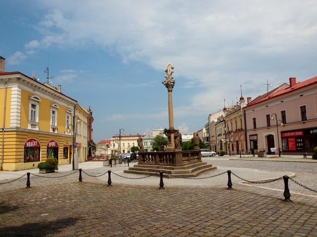 Holešov, náměstí Dr. E. Beneše by Bredy 46