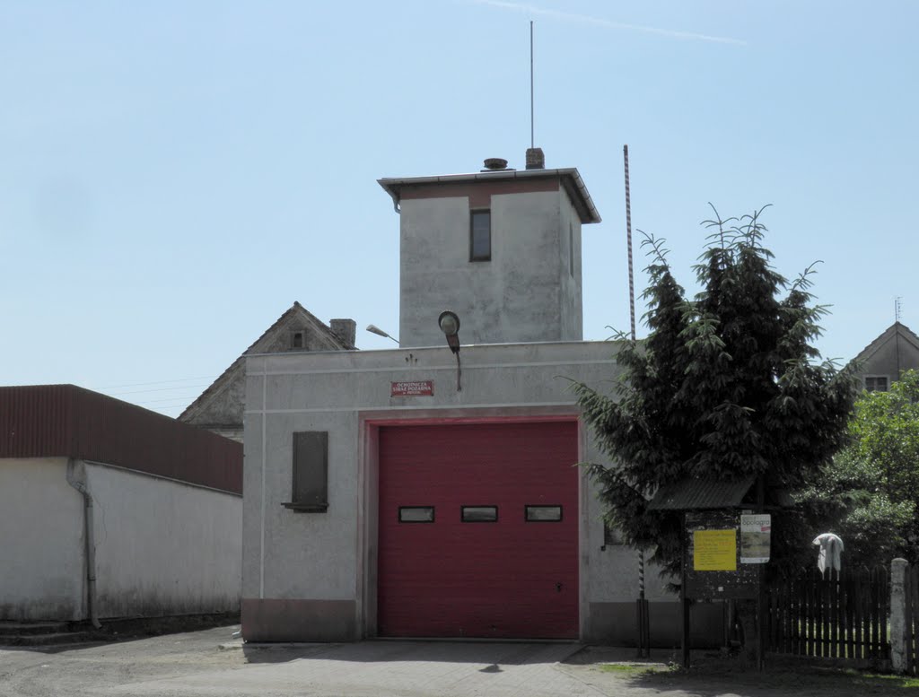 Remiza strażacka / fire station by tomek sw