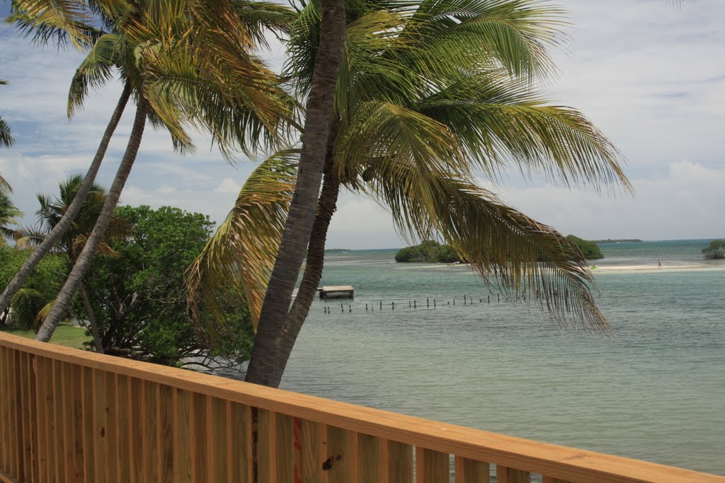 Hermoso Mar Caribe!-Salinas by Ricardo David Jusino