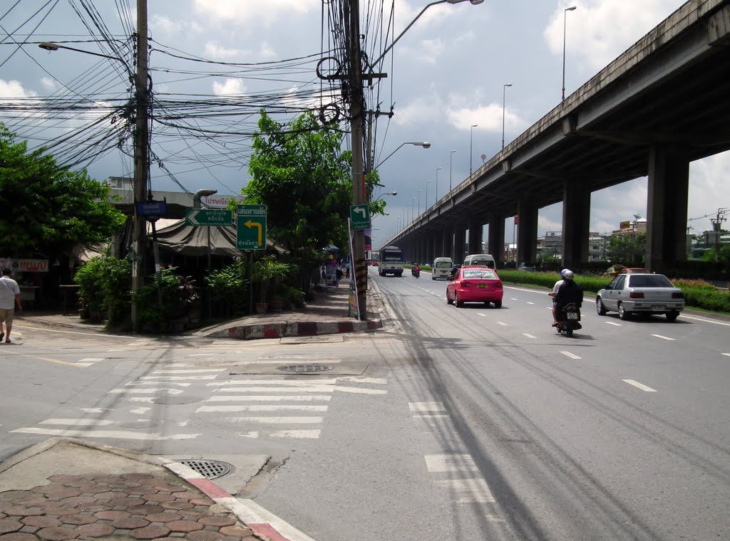 Taling Chan Junction Sign by pr8ngkiet