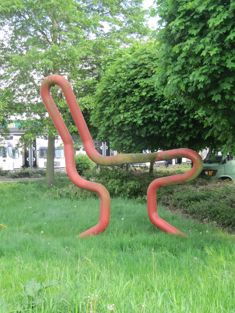 Sculpture at the Structuurbaan by Willem Nabuurs