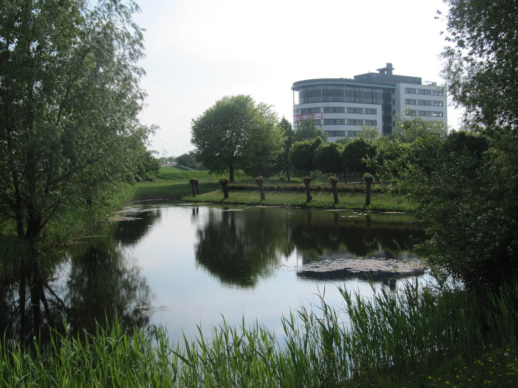 Former Getronics office Marconibaan seen from the Fultonbaan by Willem Nabuurs